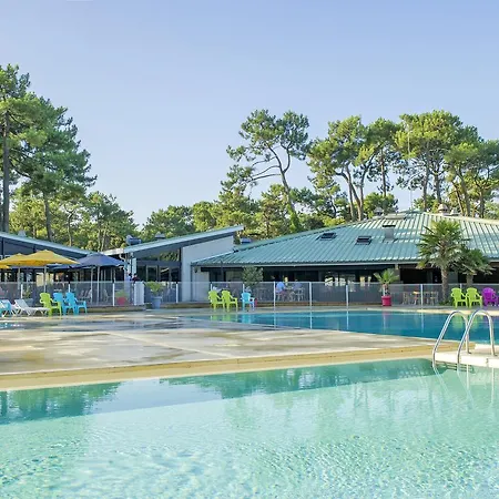 Vtf La Jaougue Soule אתר נופש 3*